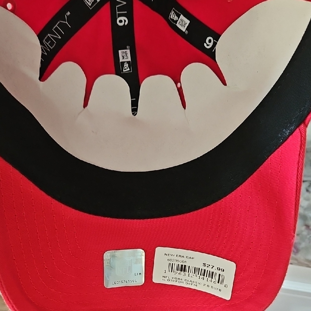 New Era Bold Red Hat - Picture 3 of 4
